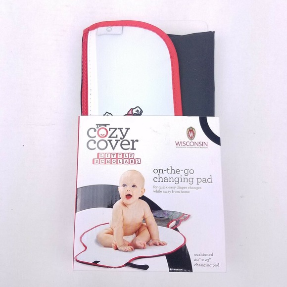 University of Wisconsin Madison Cozy Cover On The Go Changing Pad Cushioned - Picture 4 of 6
